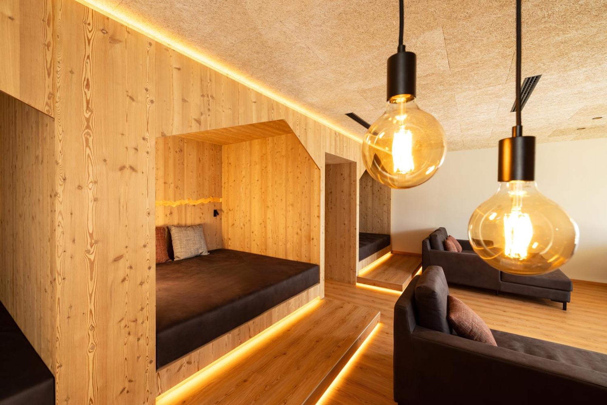 Hotel Alpenrose Dolomites La Valle Esterno foto